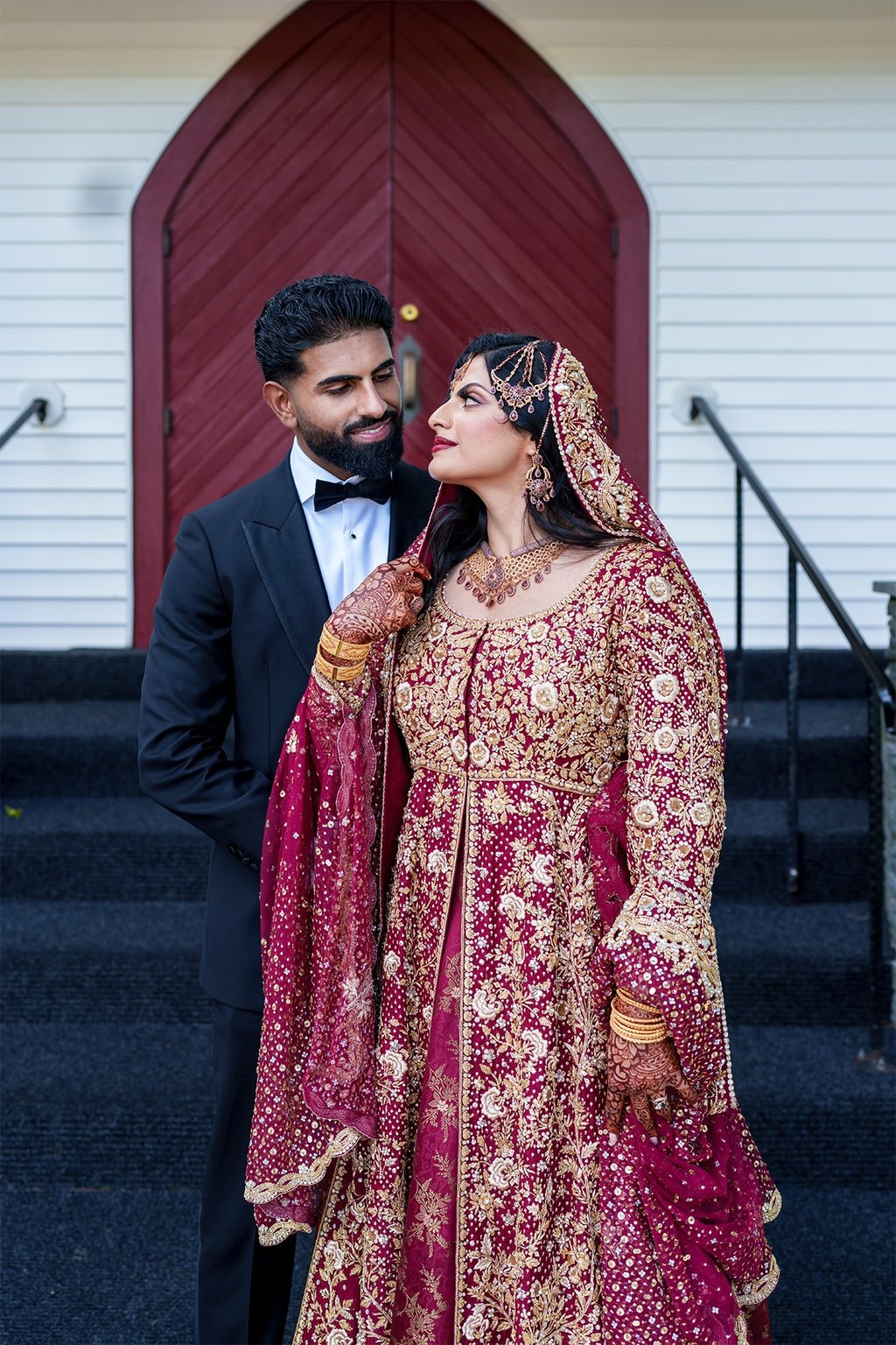 Pakistani bride in traditional wedding attire