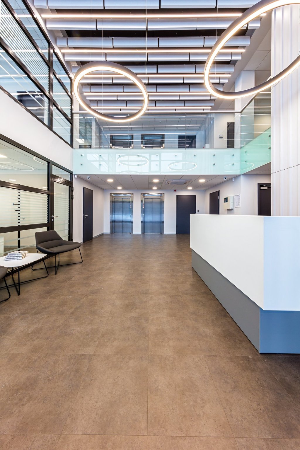 erdvaus biuro grindys