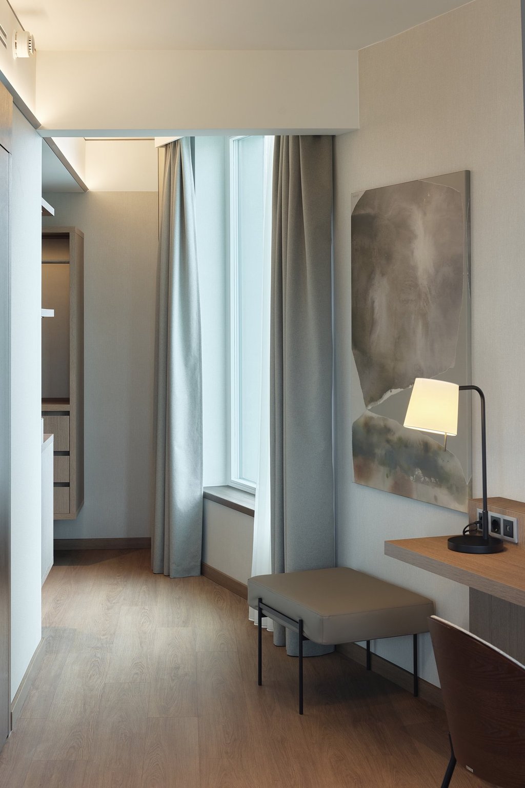 Vinilinė sienų danga su Bs1d0 degumo klase