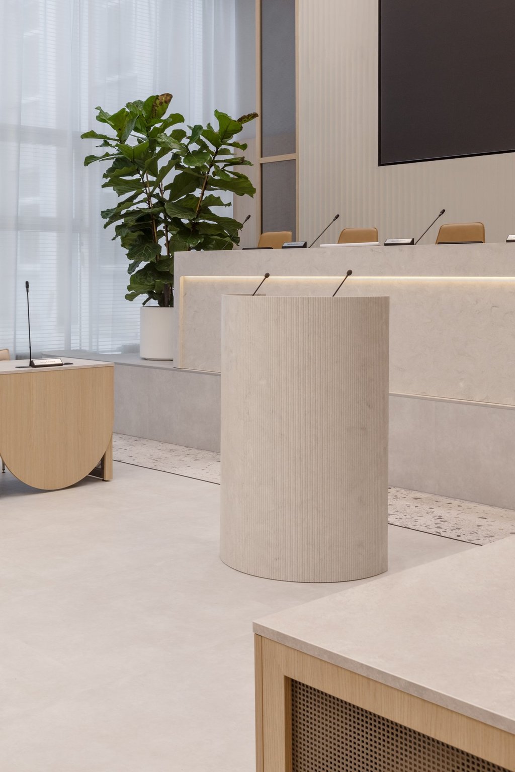 Pakyla apklijuota viniline grindų danga