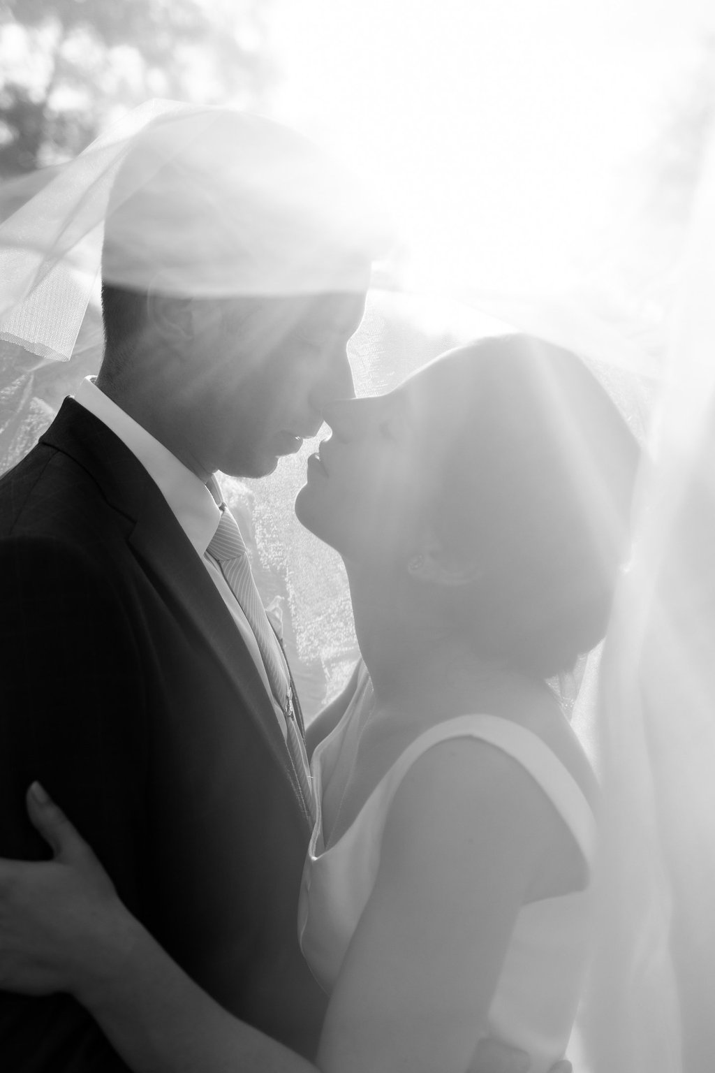noir et blanc mariés