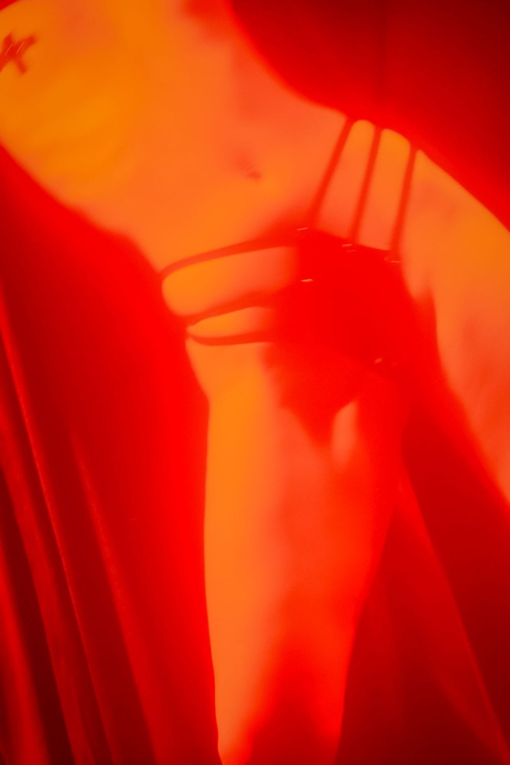 cabaret astral la sacertotisa