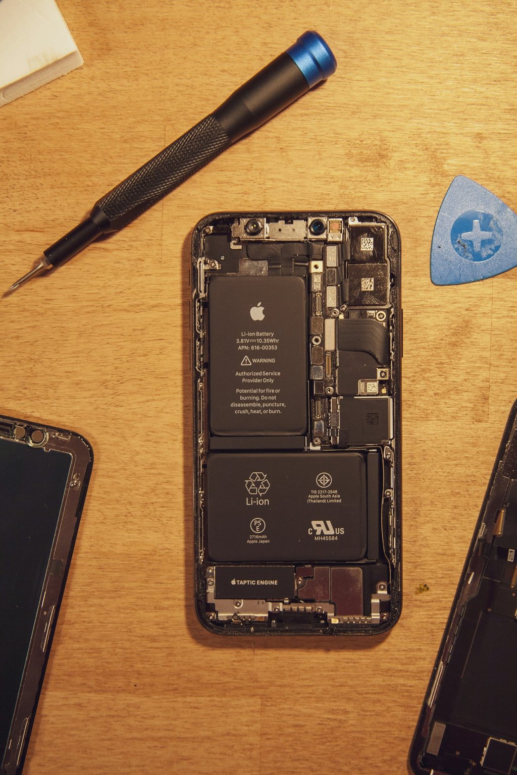 Phone Battery with tools