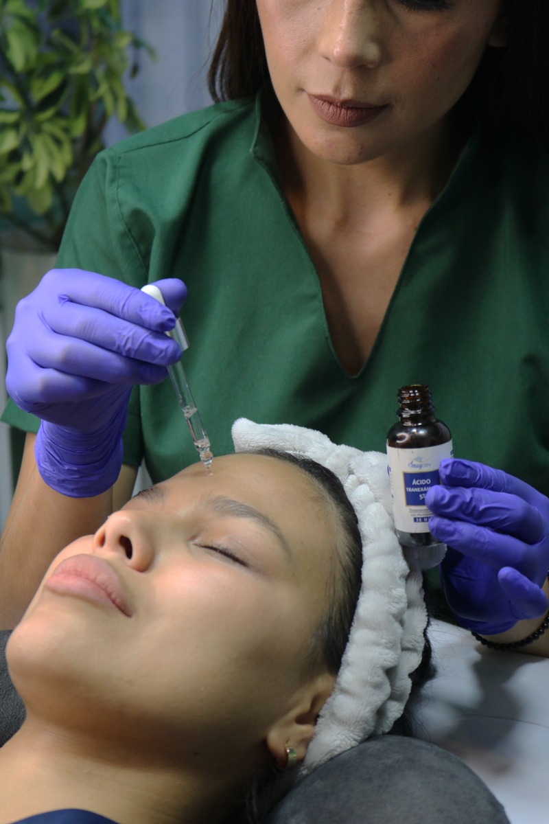 tratamiento facial Estefania Toledo Beauty Studio