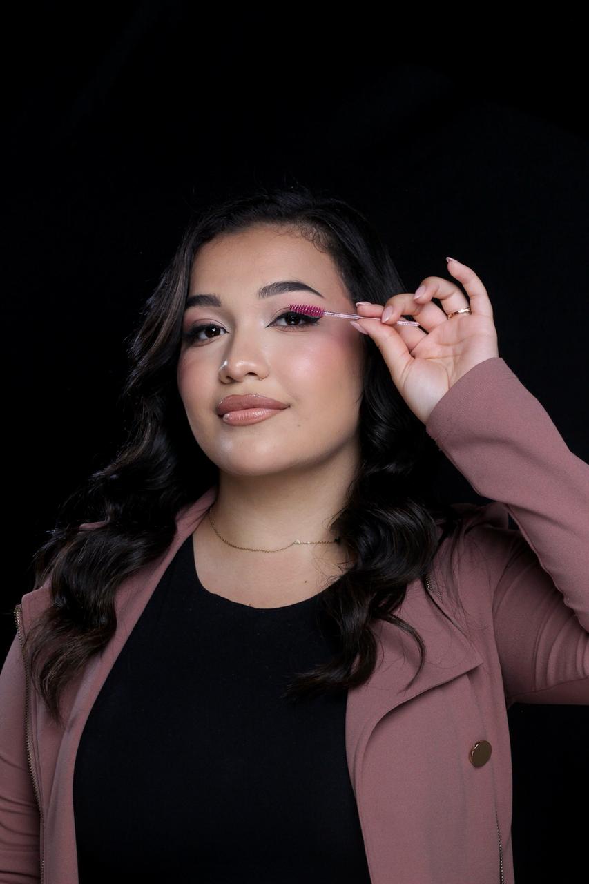 Amy Ortiz Lash Artist - Cartago, Costa Rica