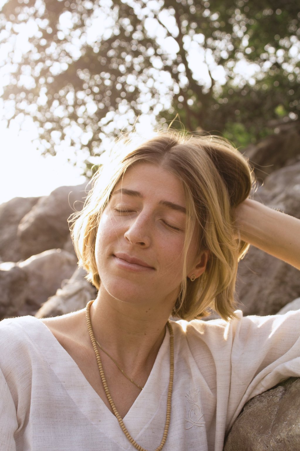 Therapeutin Lucia verbindet Physiotherapie mit Yoga, Meditation und Thai Massage in Bern bei der Pan