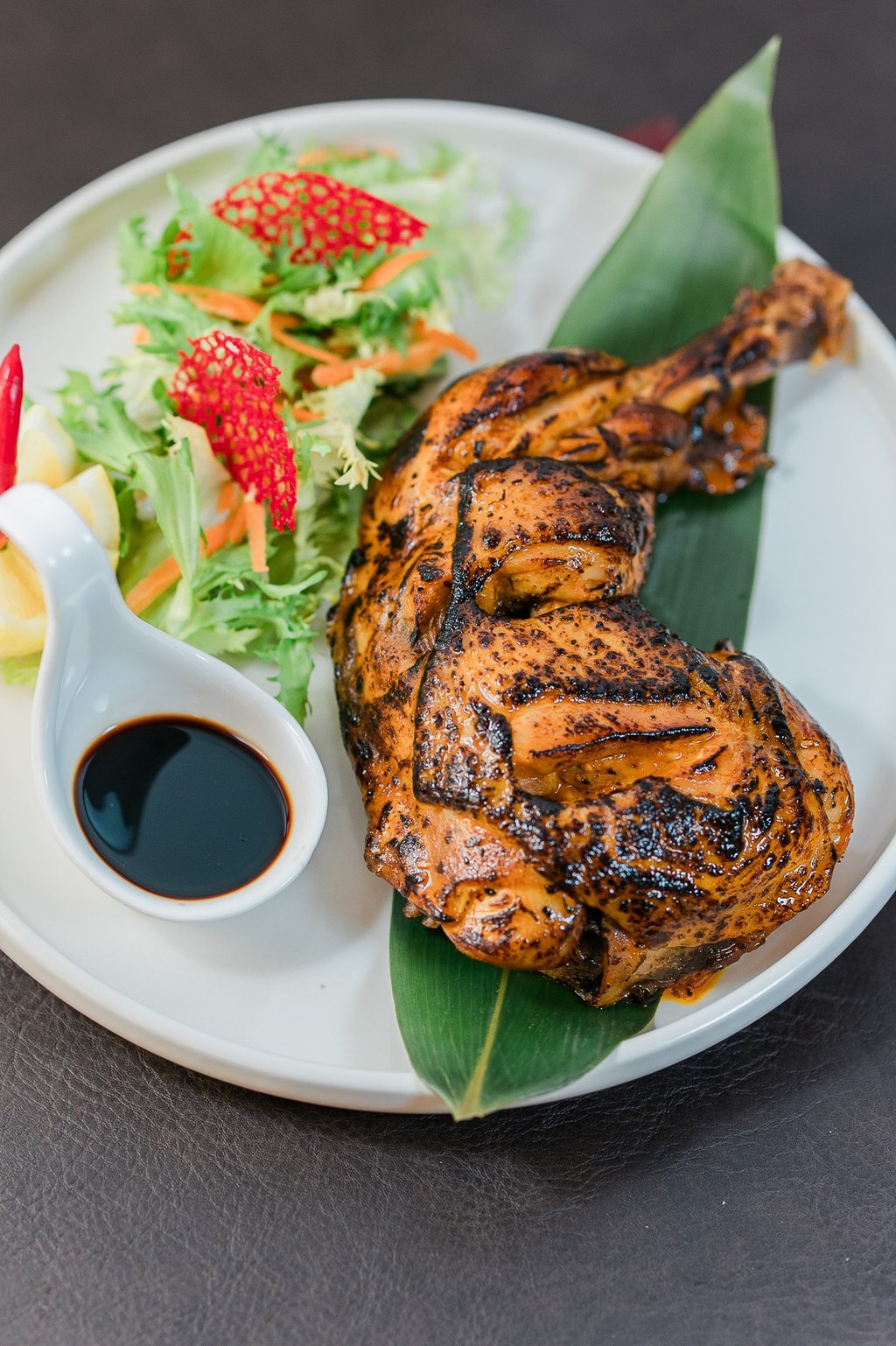 neighborhood-chickenInasal