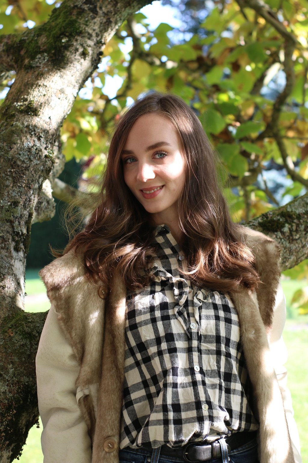 Une lumière parmi les feuillages – l’univers du Petit Jardin Français, entre nature et élégance