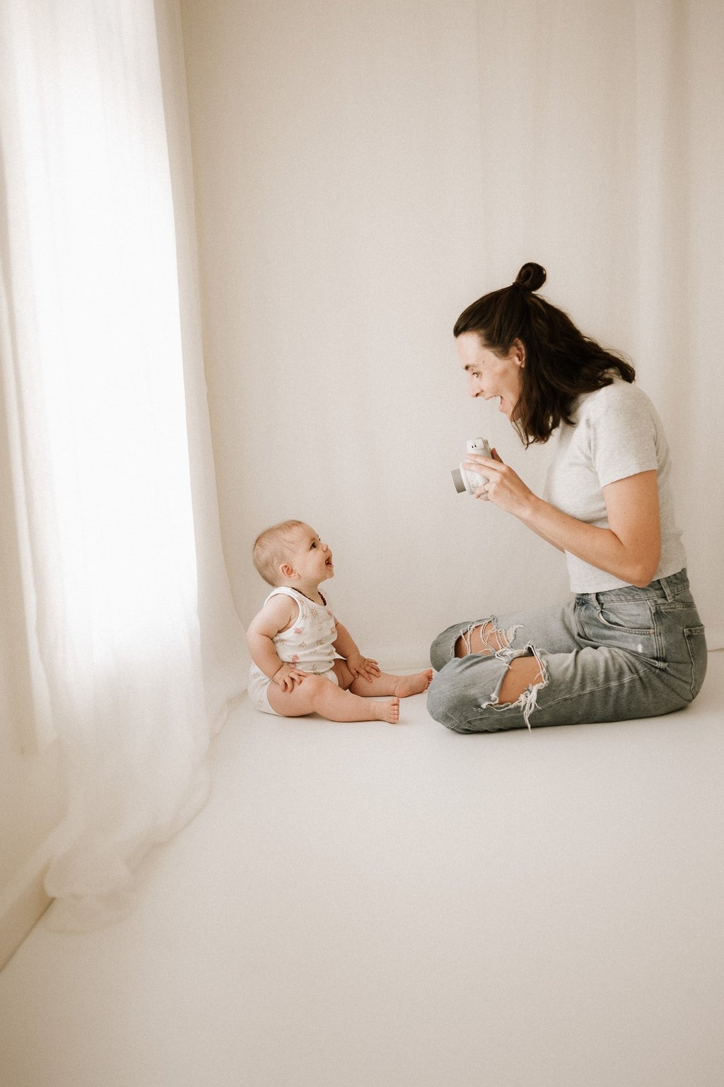 nina schultz in her natural light studio in littlehampton