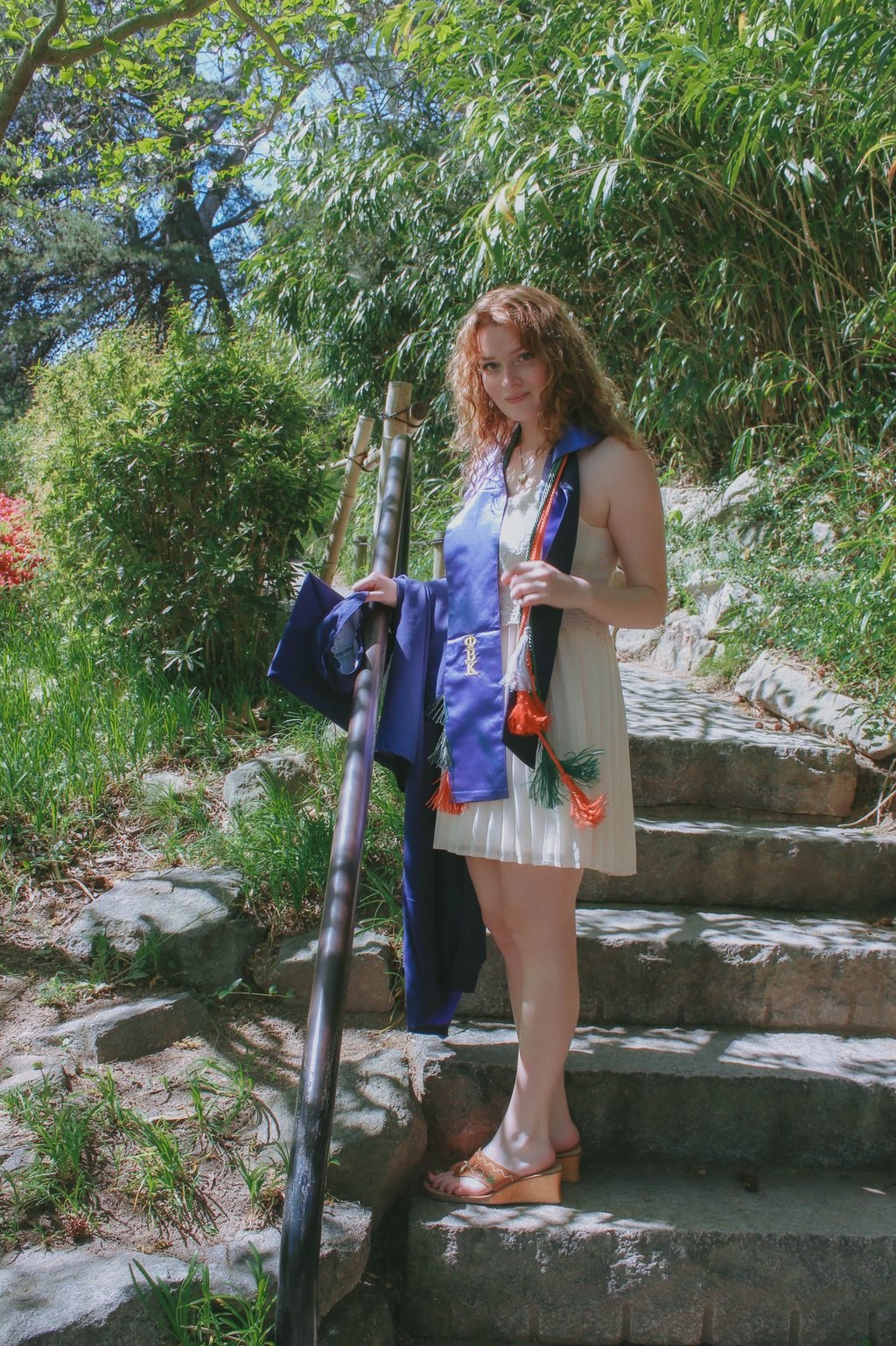 mary washington college graduate senior photos at maymont park in richmond virginia