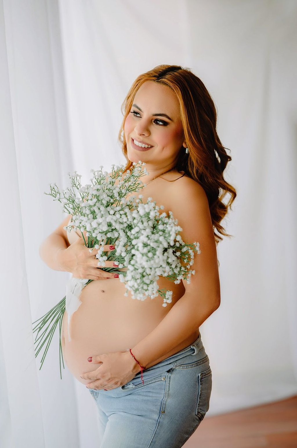 Fotos artísticas de mujer embarazada