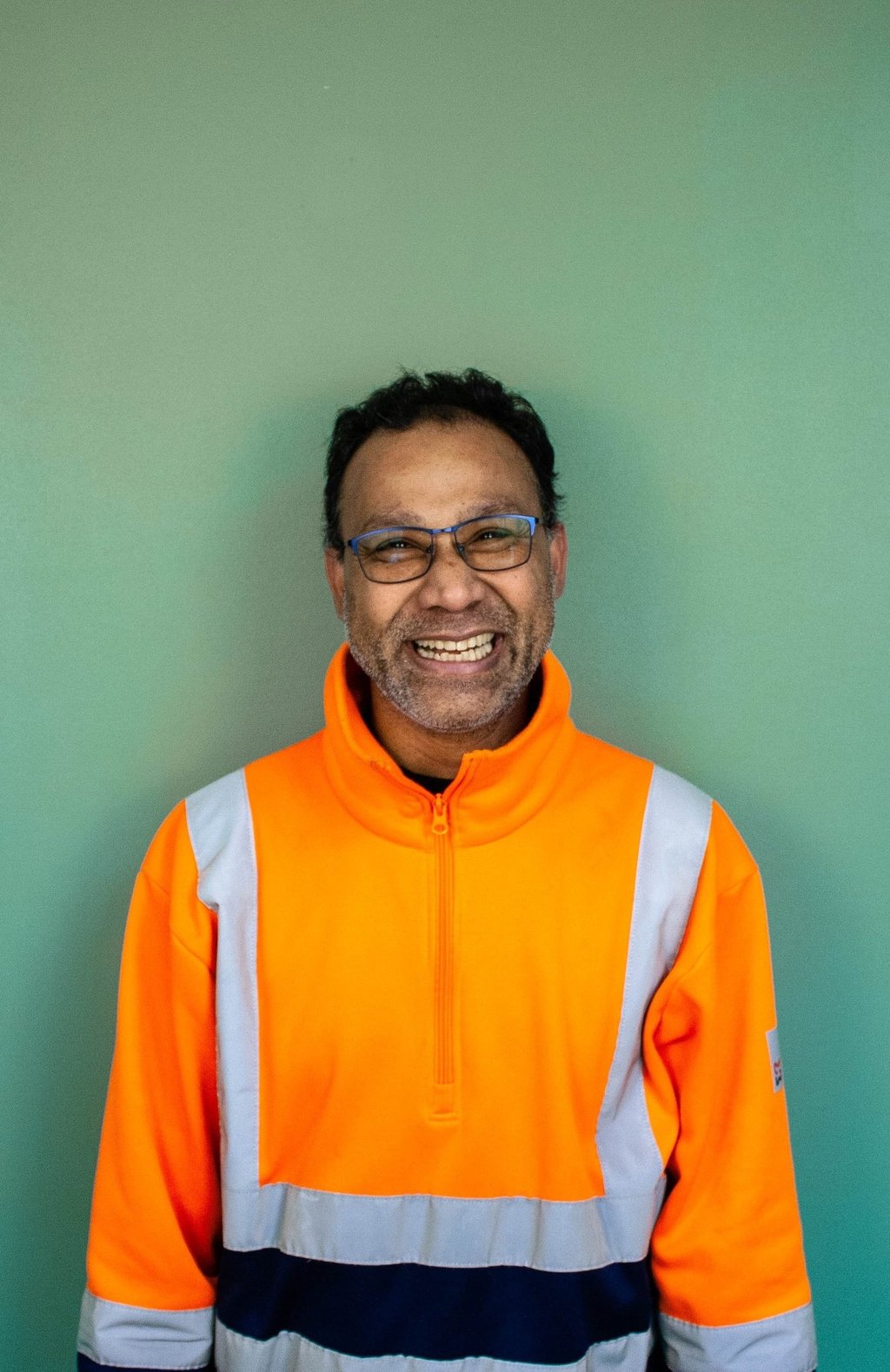 Portrait de Thaha Mouhamadbassir, opérateur polyvalent et cariste chez Revibat
