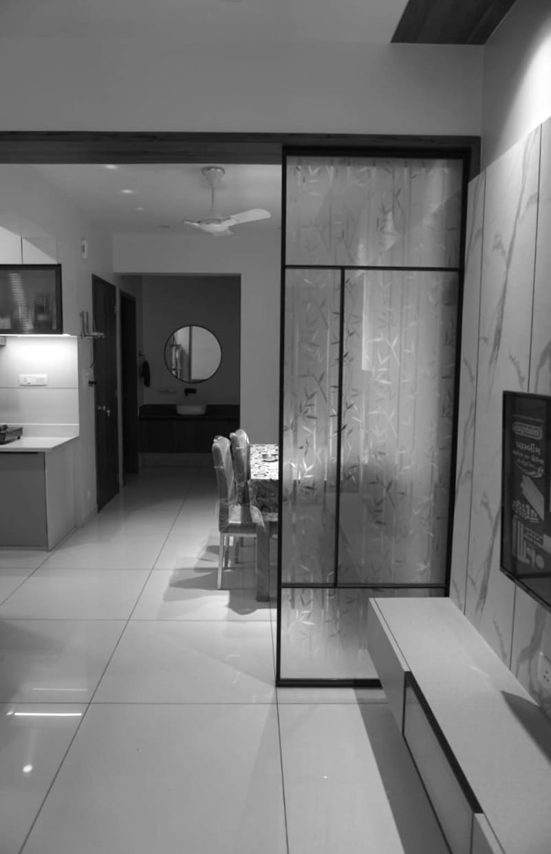 home passage design with glass partition