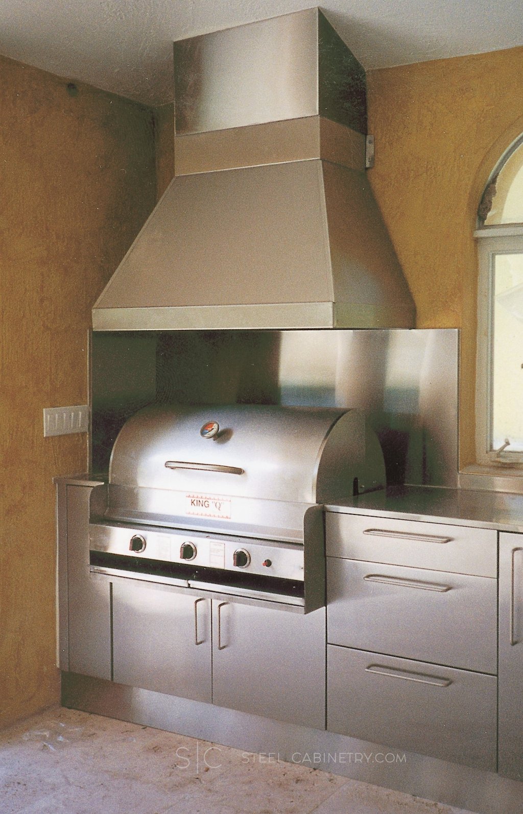 Outdoor Stainless Steel BBQ Kitchen