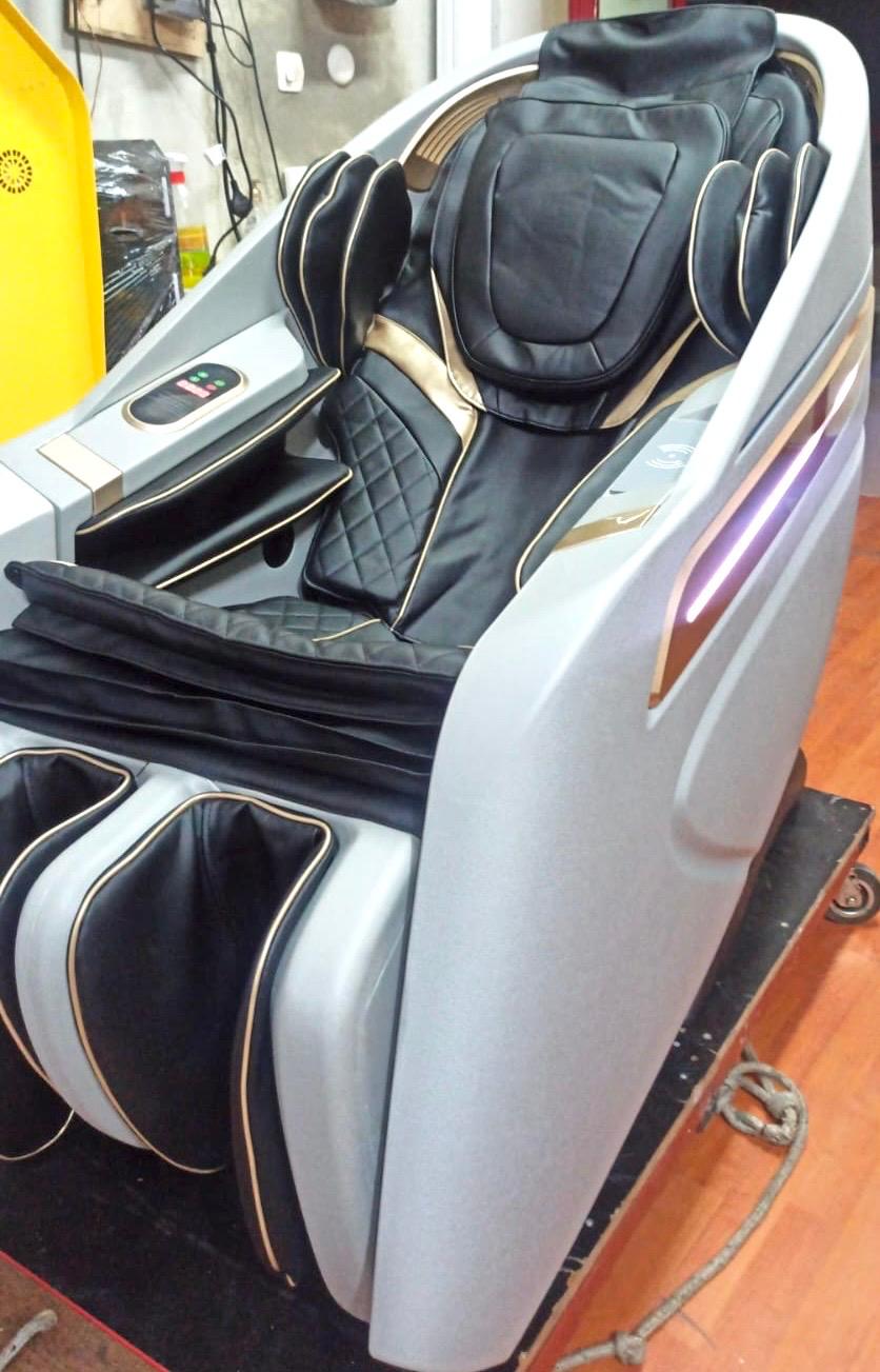 cellini, wifi bağlantılı, kağıt parayla çalışan masaj koltuğu