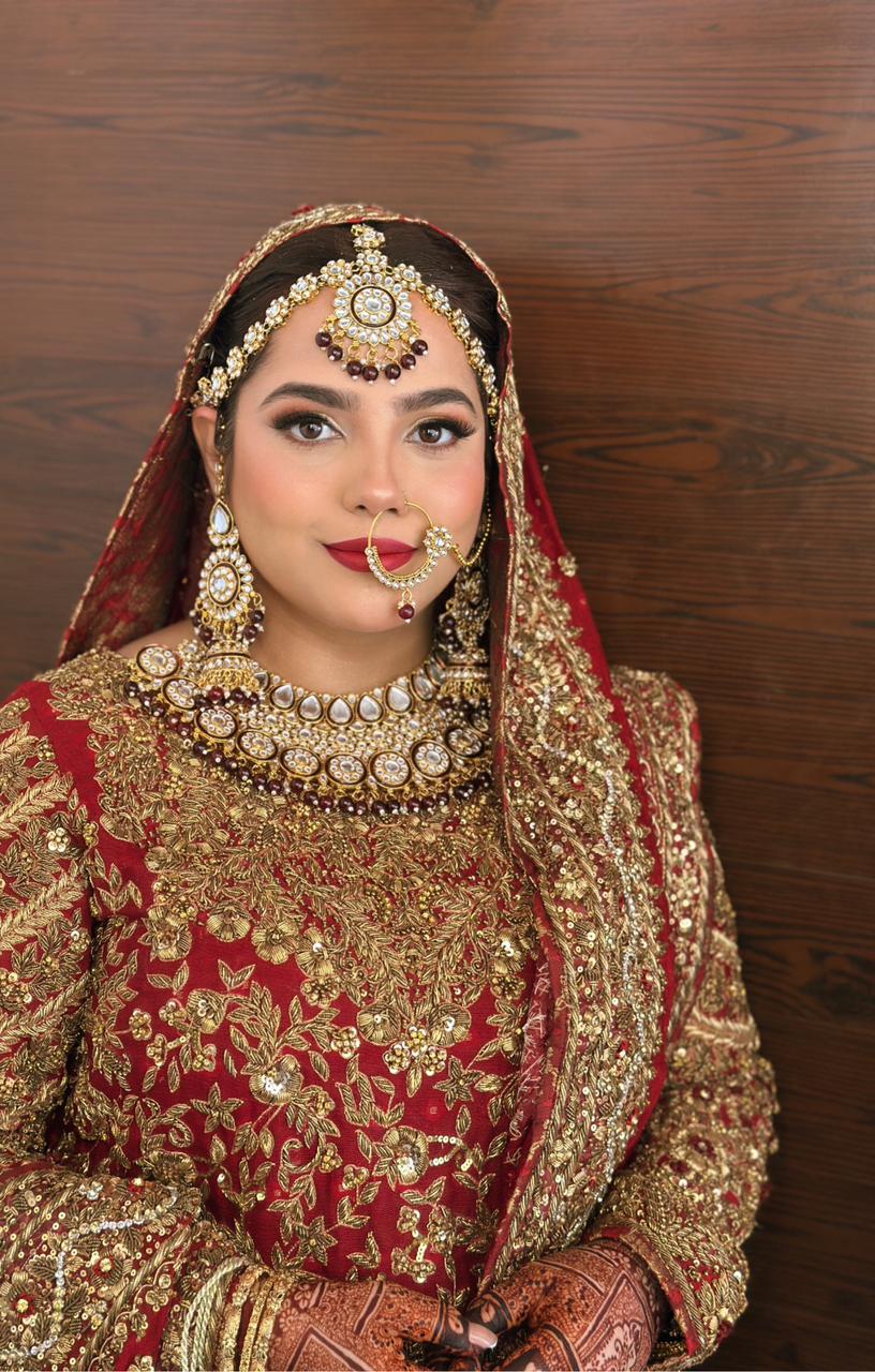 Soft glam bridal makeup look for outdoor Dubai weddings.