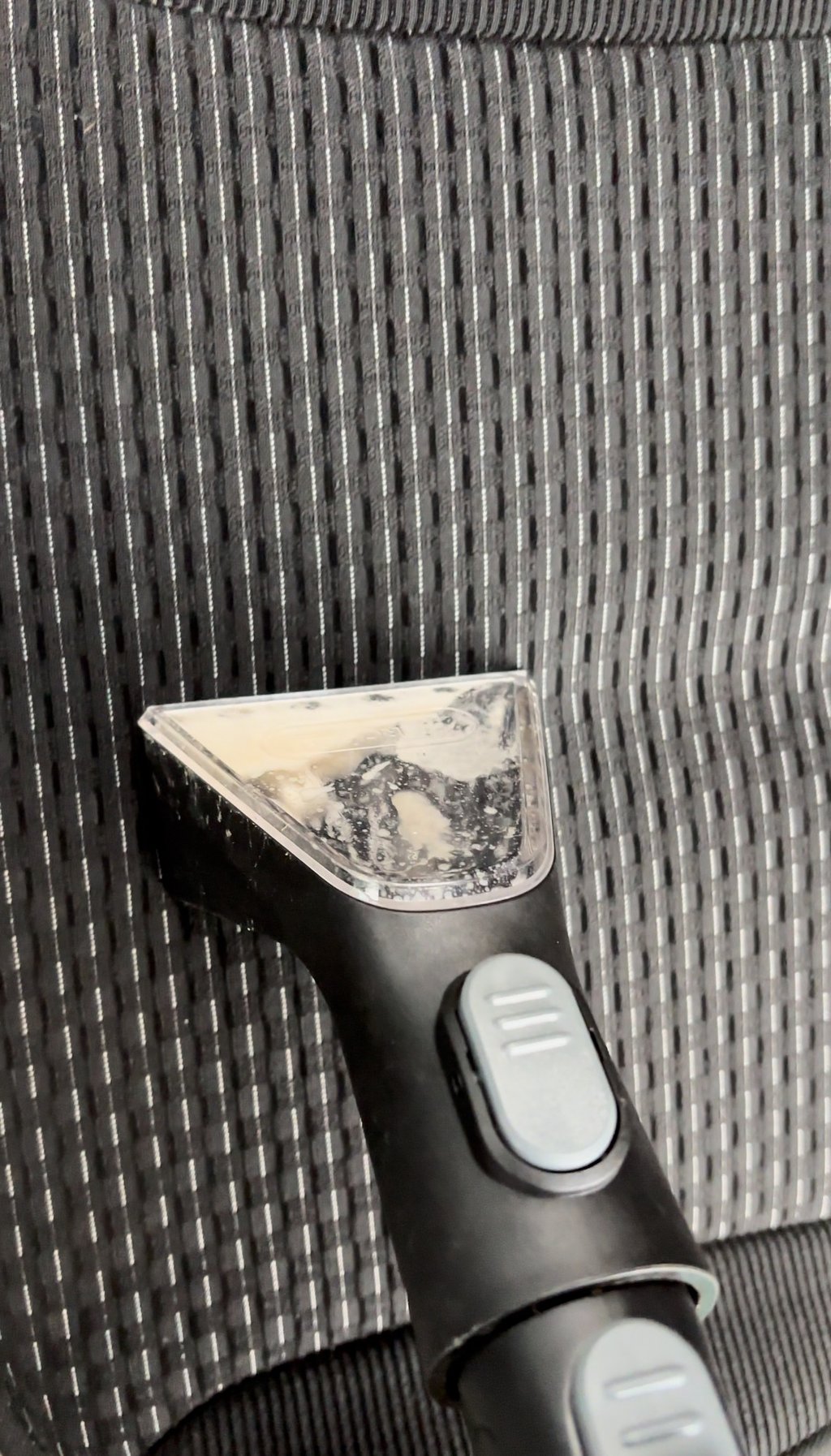 injecteur extracteur qui aspire de l'eau 