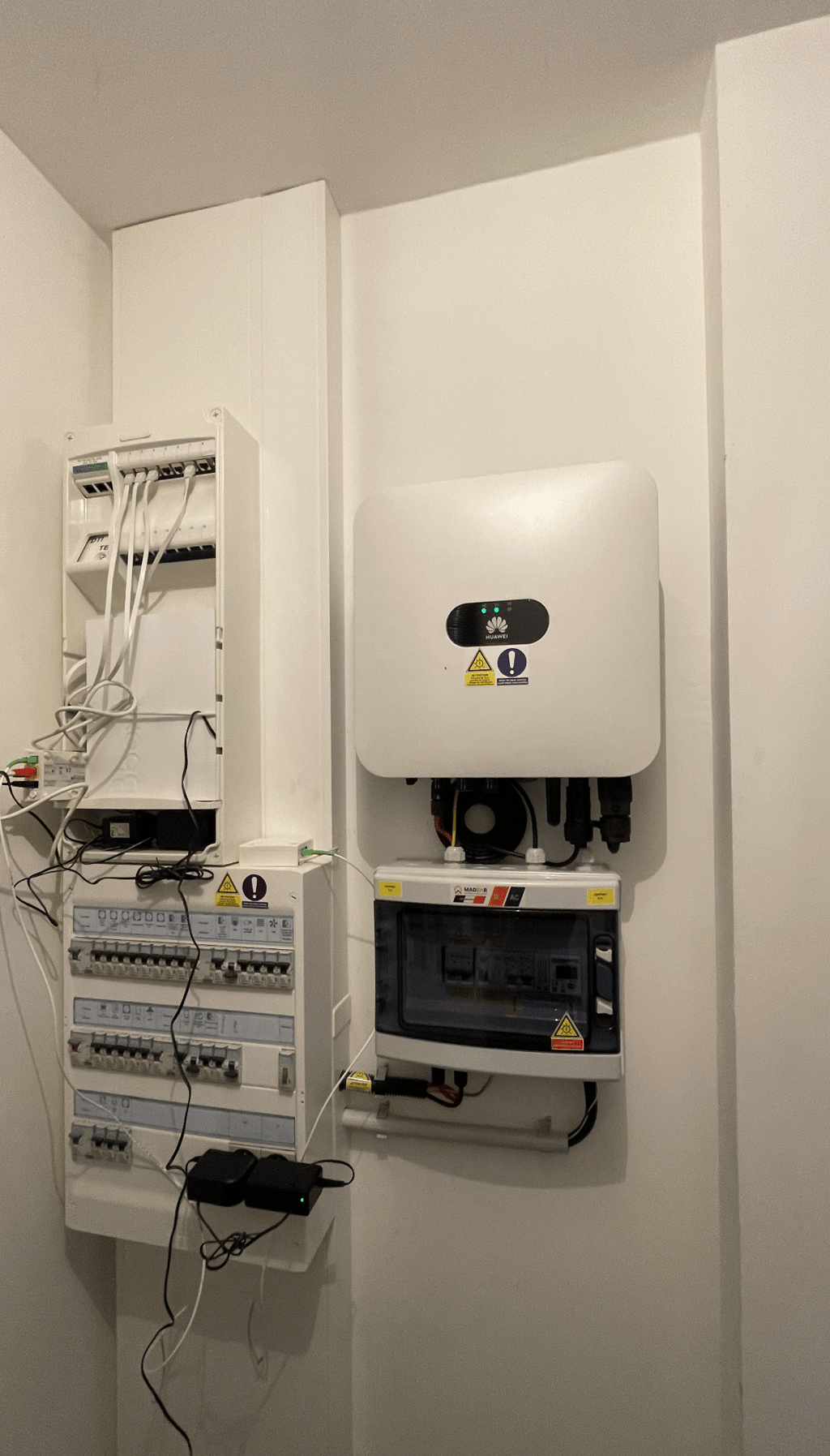 Installation de panneaux photovoltaïques réalisée par la société ALSUN ENERGY