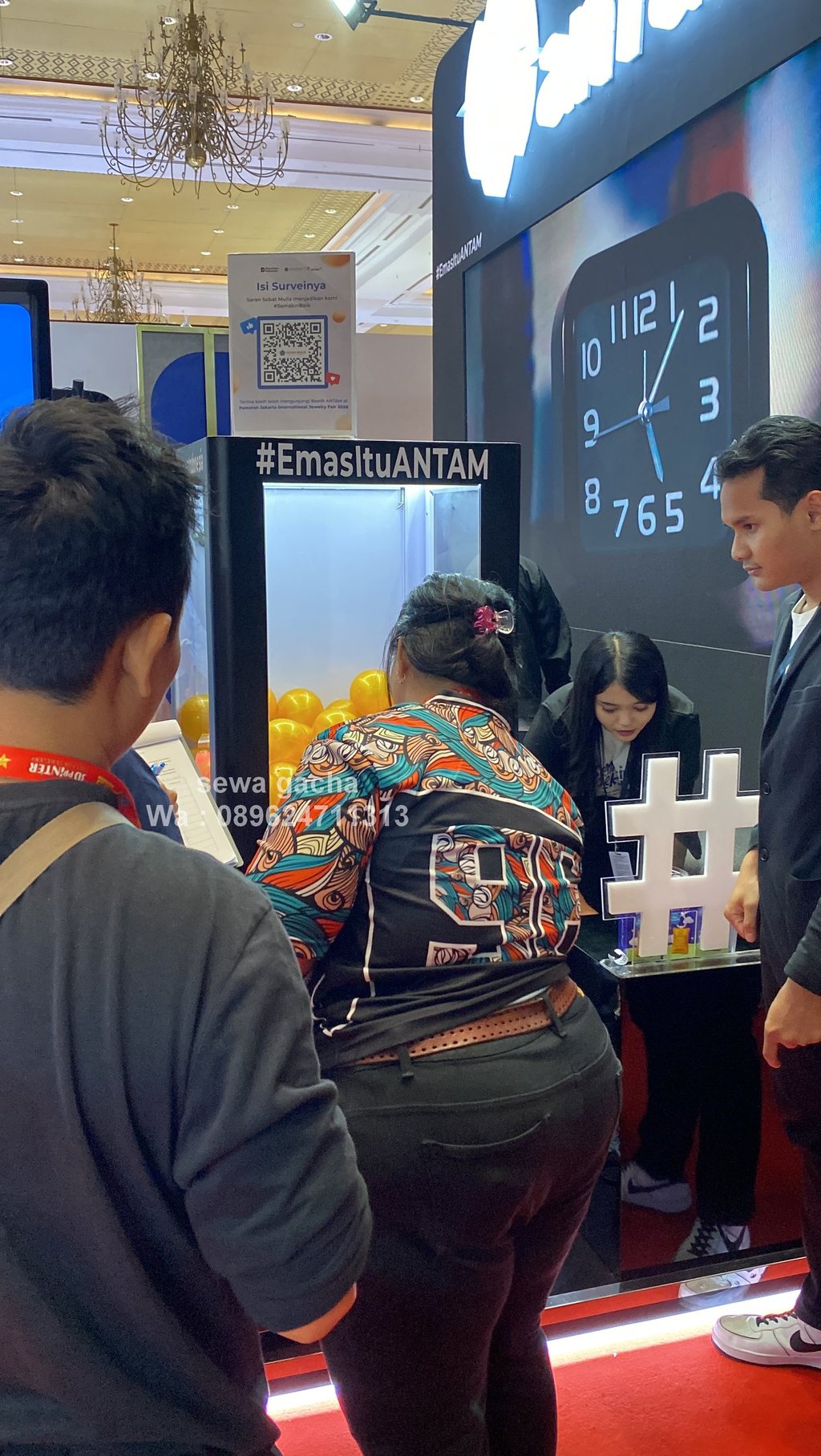 sewa mesin gacha gachapon kustomisasi jakarta