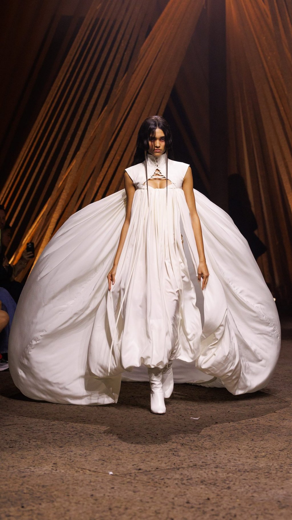 Alexander McQueen Spring Summer 2026 – Voluminous white gown with sculptural silhouette.