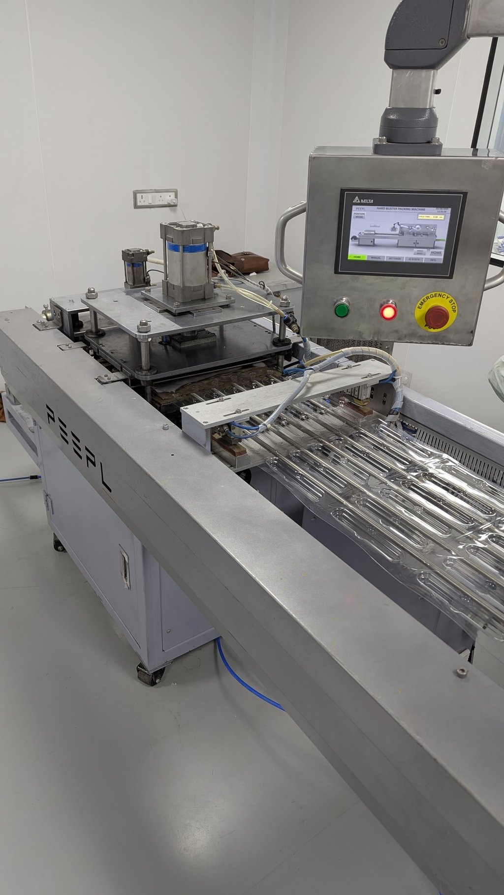 automatic hard blister packing machine
