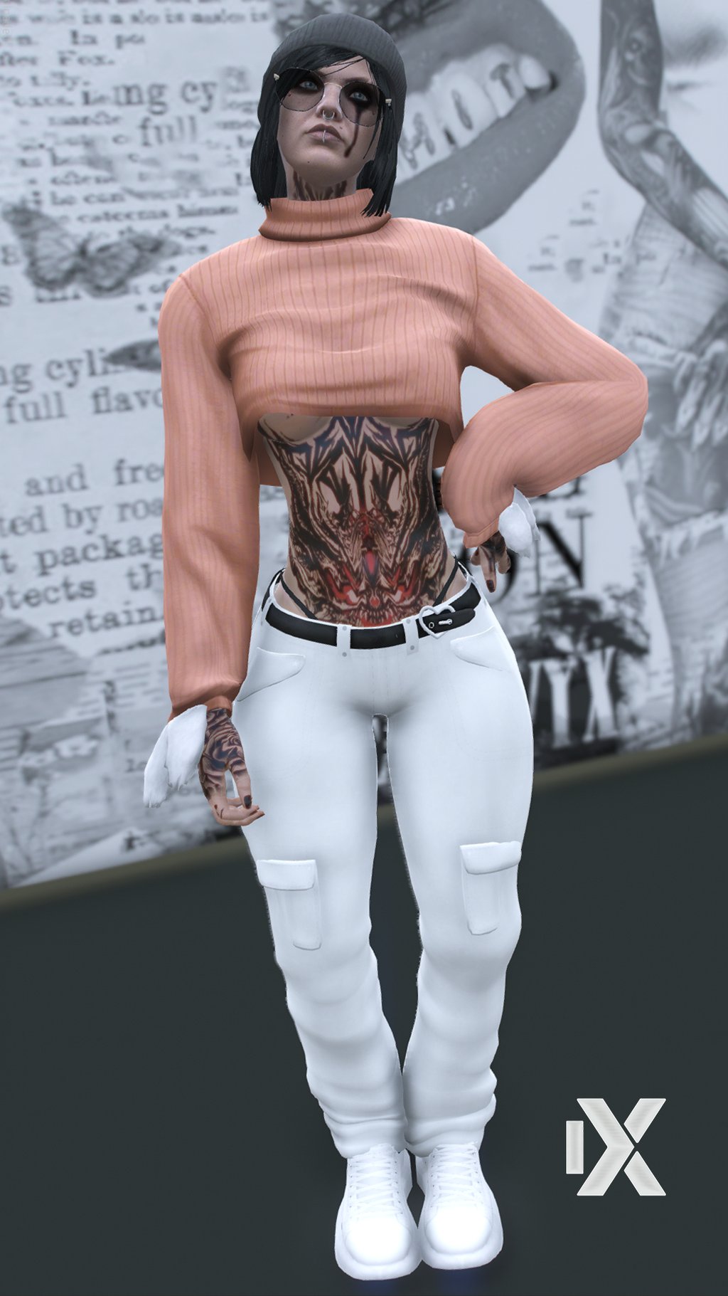 Elegant white trousers with black belt