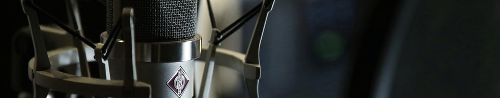 a microphone in a recording studio