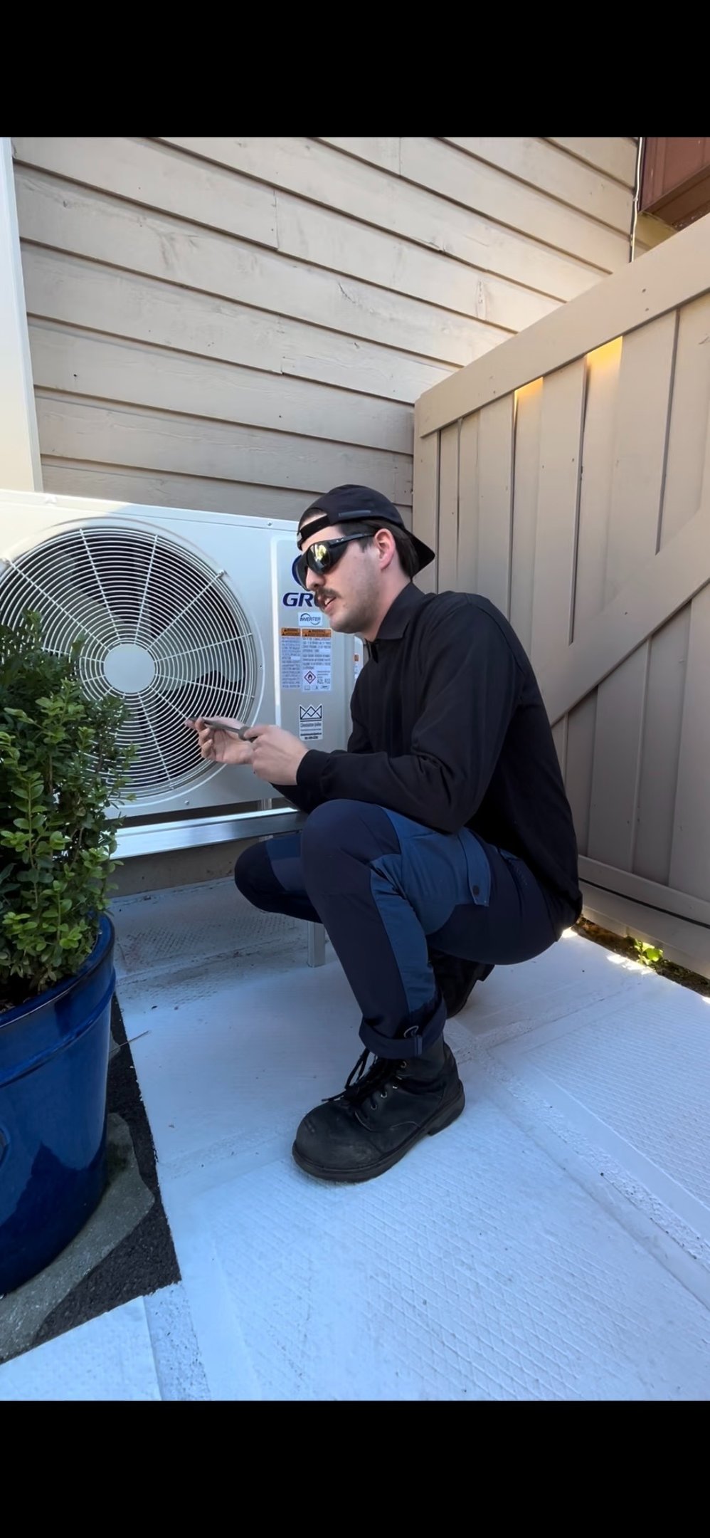 Raccordement électrique d'une thermopompe, d'un spa ou d'une piscine.