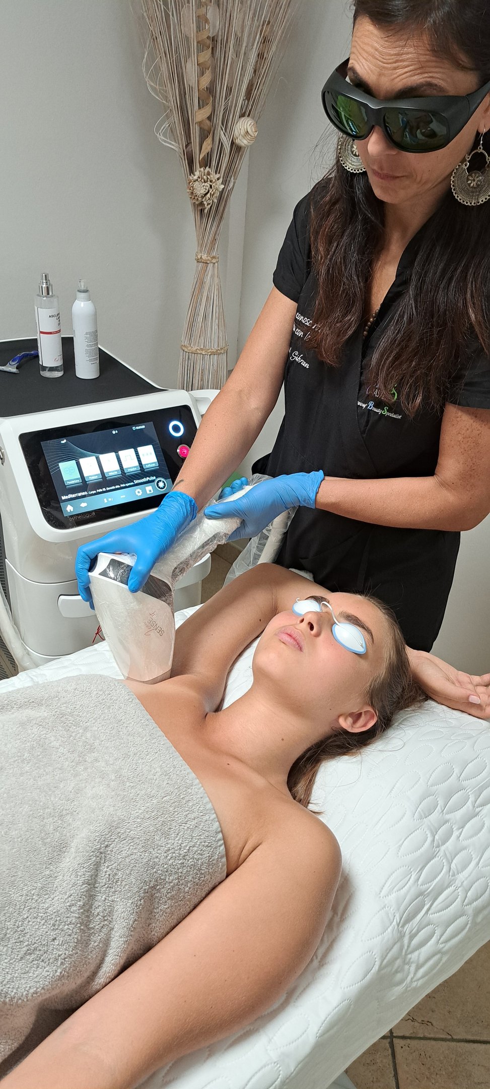 Depilazione laser al diodo a Riccione per riduzione permanente dei peli