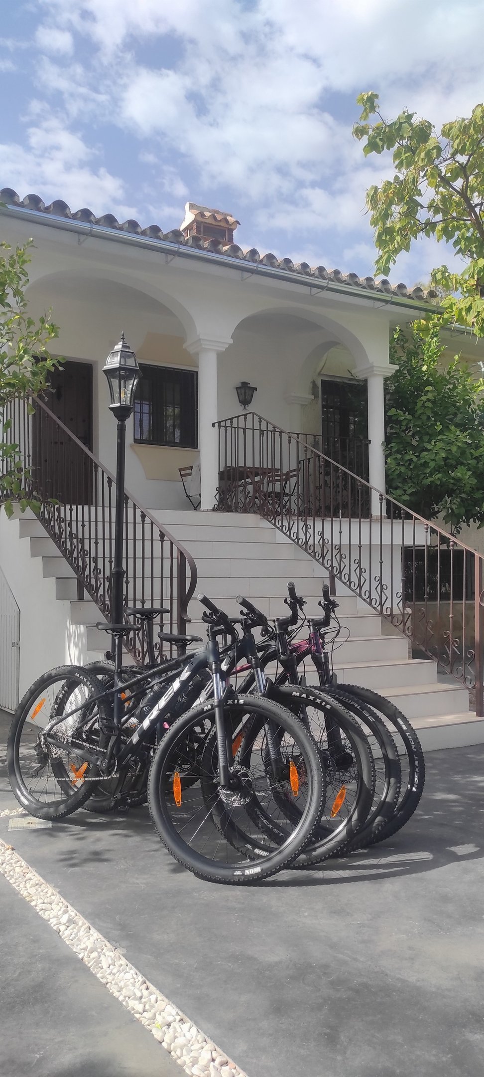 Alquiler bicicletas en Archidona, Villanueva de Algaidas, Cuevas de San Marcos, Cuevas Bajas