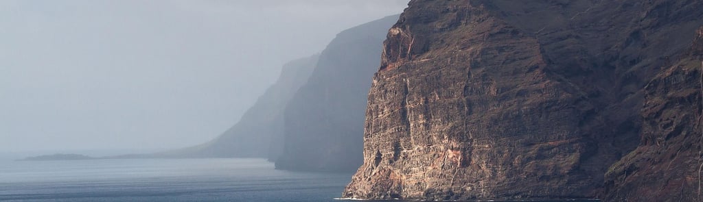 Acantilados de Los Gigantes y el caserío de Masca en Tenerife, ruta imprescindible en camper
