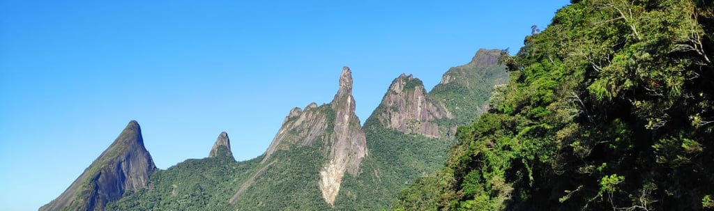 Dedo de Deus (PARNASO)