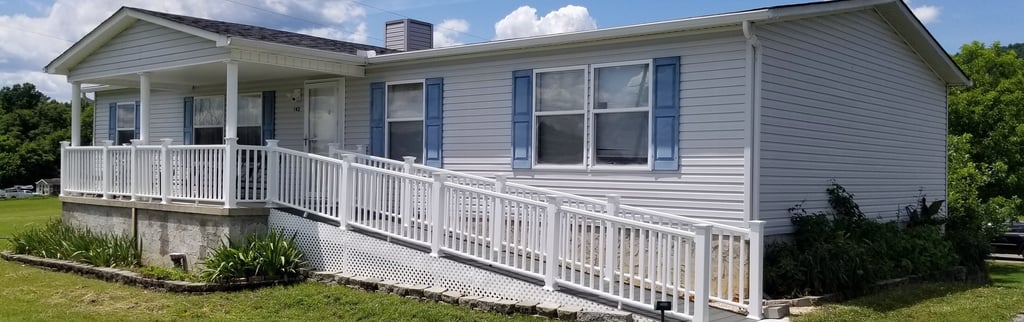 House wash in Mooresburg, Tn 37811 near me by Bobs Pressure Washing LLC in Bulls Gap, Tn 37711 16