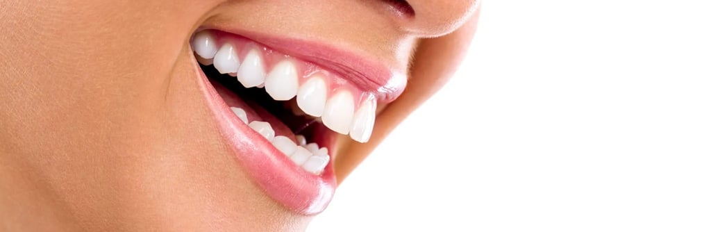 femme bouche sourire