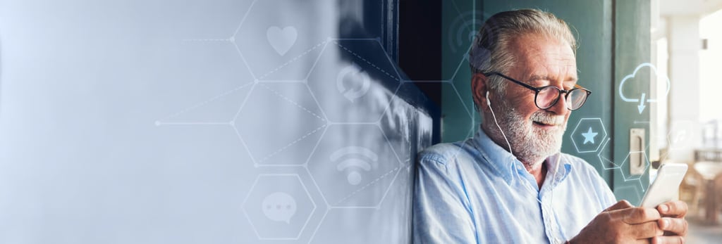 British expat using Allianz health insurance telemedicine app in Murcia Spain