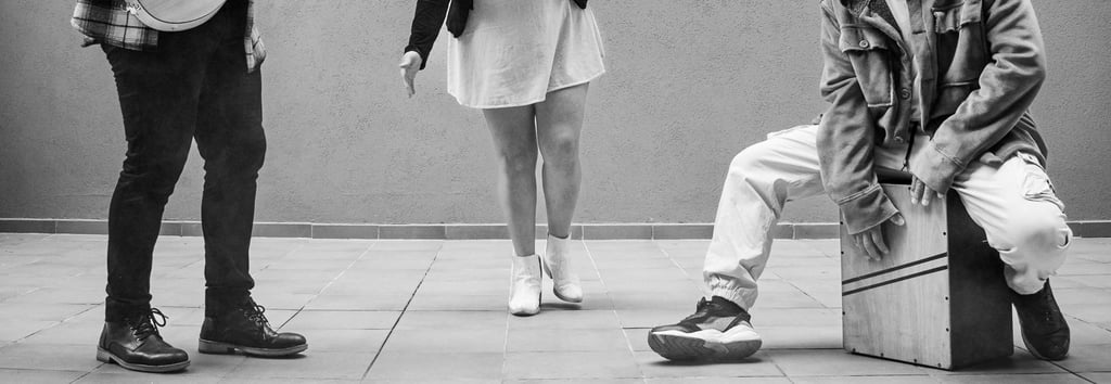 a band playing acoustic instruments e.g. cajon
