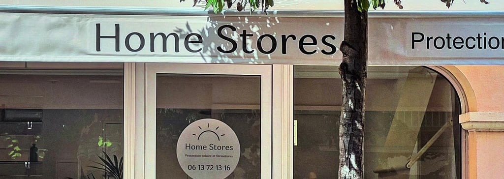 Façade du magasin Home Stores à Vence - Spécialiste stores et pergolas