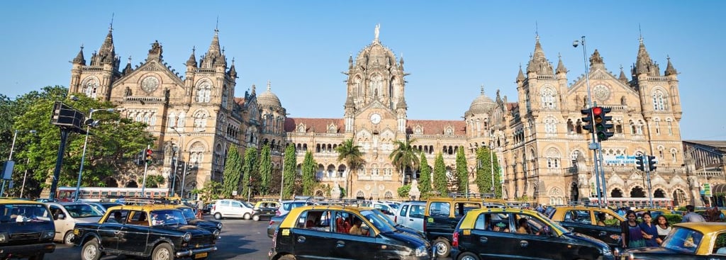 Estação Chhatrapati Shivaji Terminus, arquitetura colonial em Mumbai — o que fazer em Mumbai.