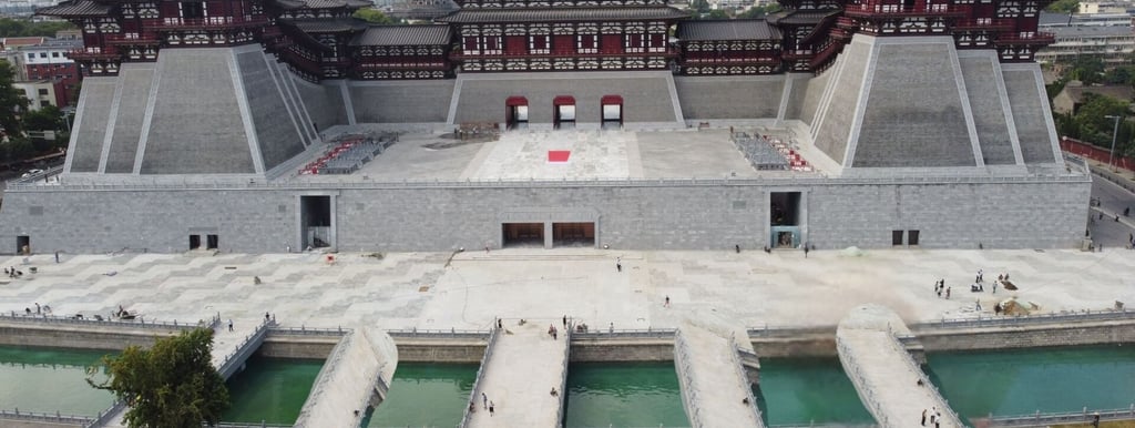 China well know history Geography Humanities Economy Top of China