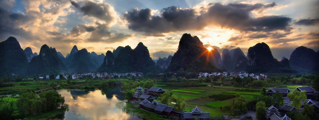 China well know history Geography Humanities Economy Top of China