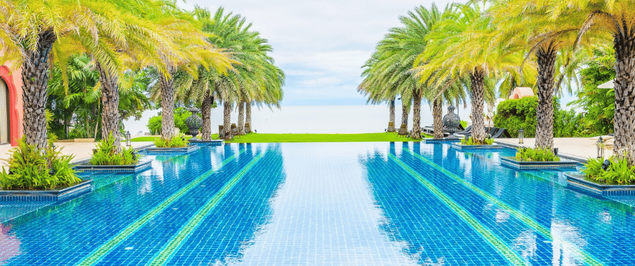 swimming pool contractor in Dubai