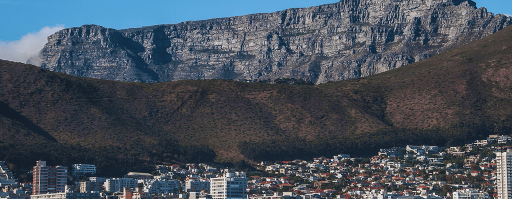vista table mountain na cidade do cabo
