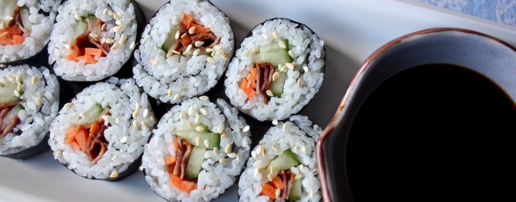 kim bap with soya dipping sauce