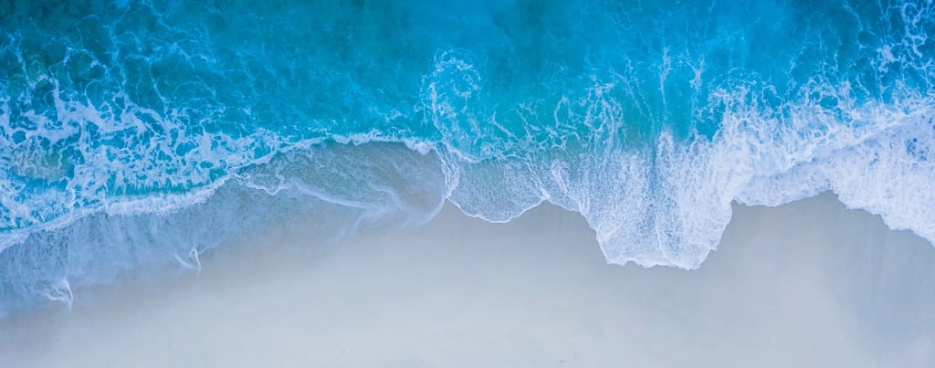 Ocean waves rolling in on the beach to inspire spiritual growth and tansformation