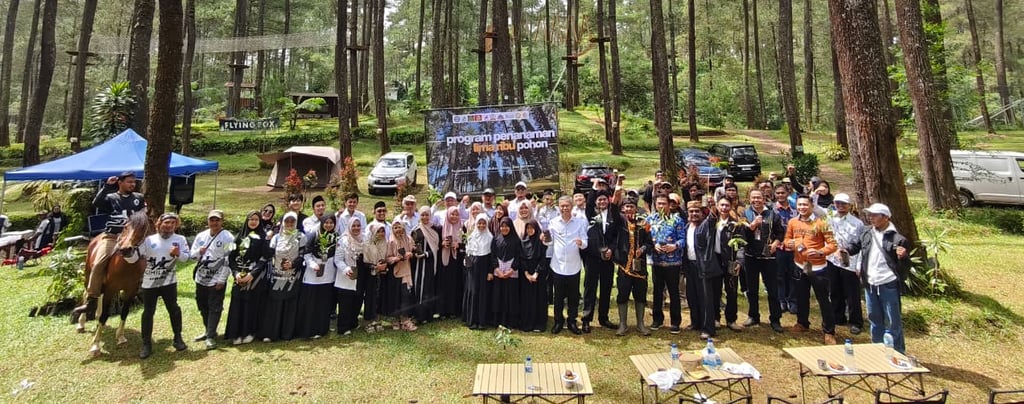 penanaman 5000 pohon cikole