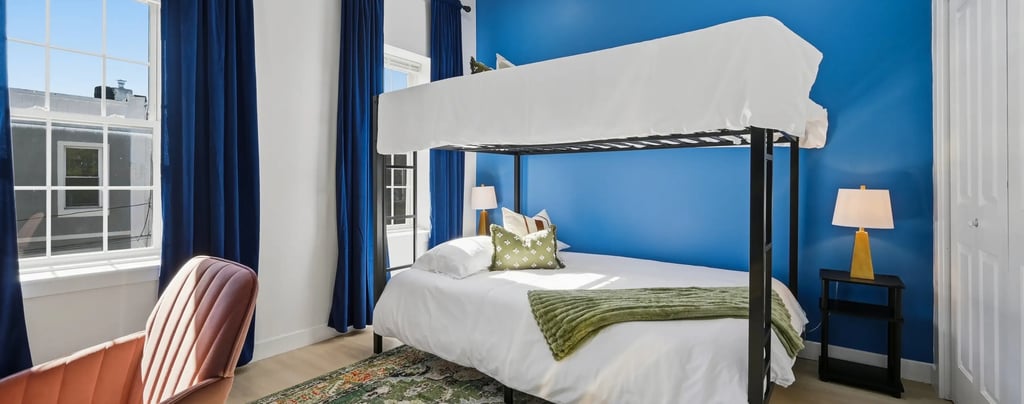 Bunk bed bedroom in a South Philadelphia Airbnb
