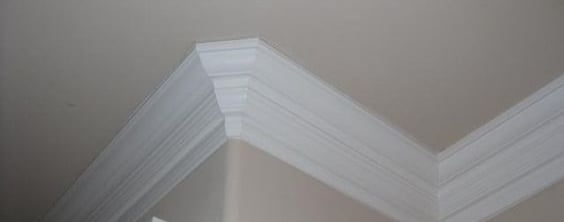 crown molding on round corner wall