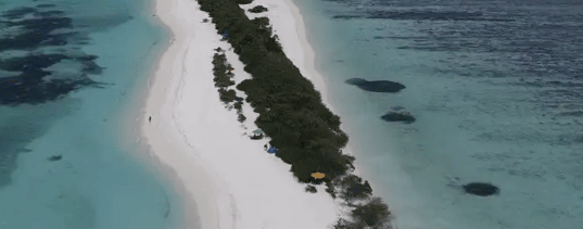 Isola di Dhigurah dall'alto