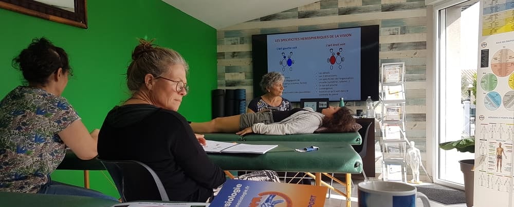 1er stage de formation à la kinésiologie
