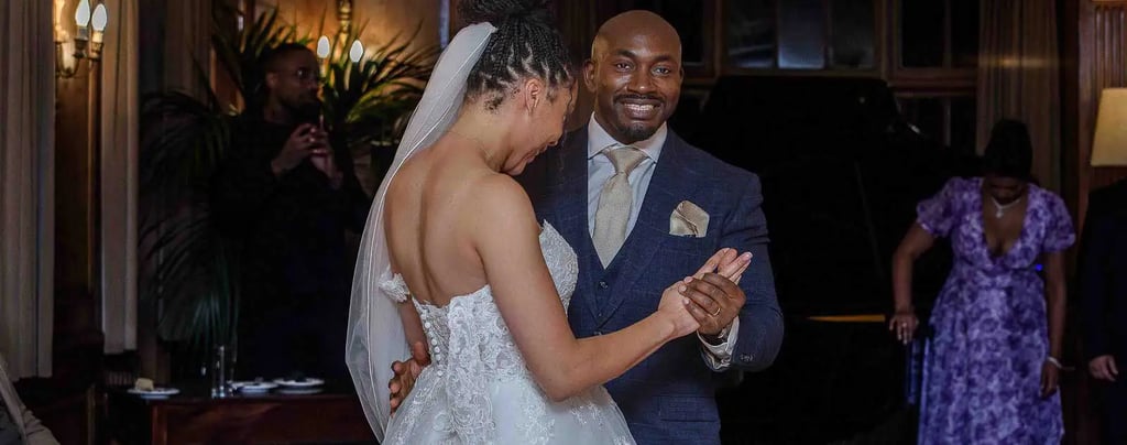 newly-weds having their first dance in Burgh House Hampstead